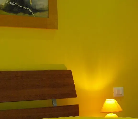 فندق مبيت وإفطار Il Giardinetto 3*